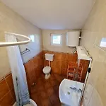Apartment Robi *