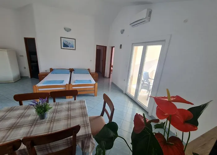 Robi Апартаменты