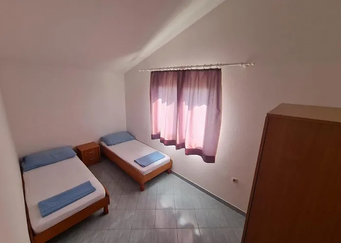 Apartman Robi Vir